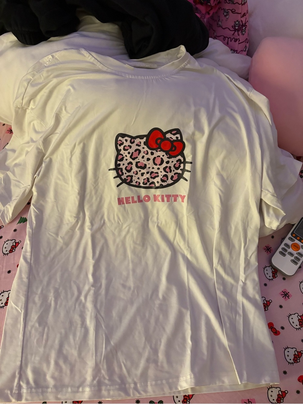 Hello Kitty White Tee with Pink Leopard Face and Red Bow
